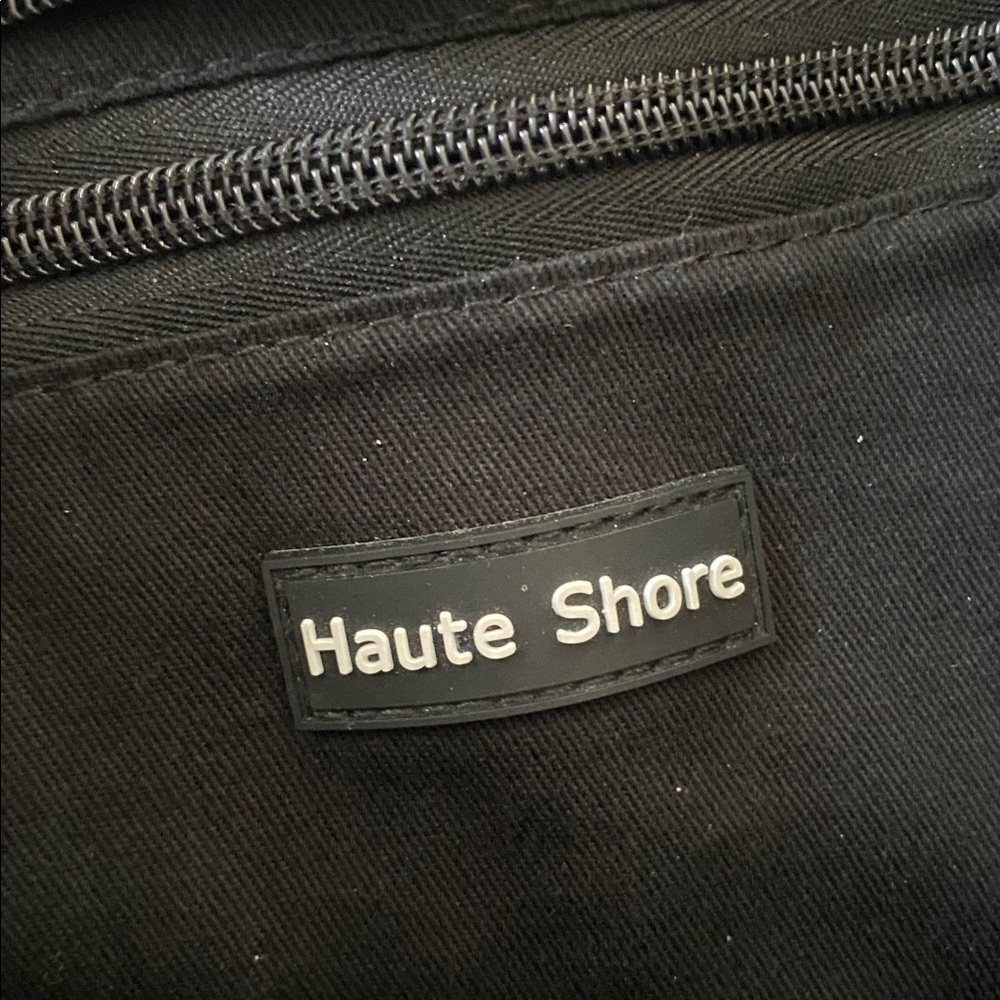 HAUTE SHORE Camouflage Tote Bag with Red and Green Stripes - Picture 7 of 8